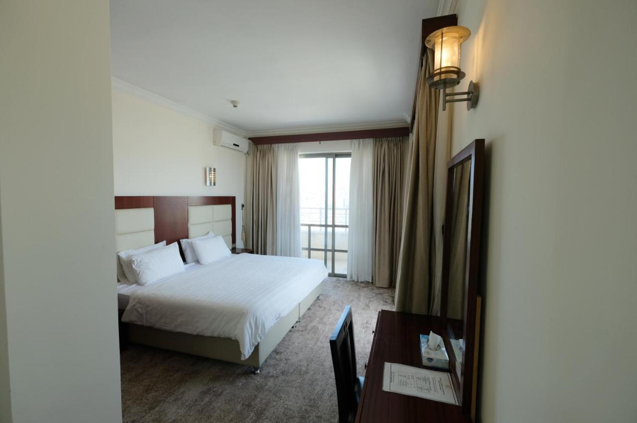 Red Crescent Guesthouse Ραμάλα Εξωτερικό φωτογραφία